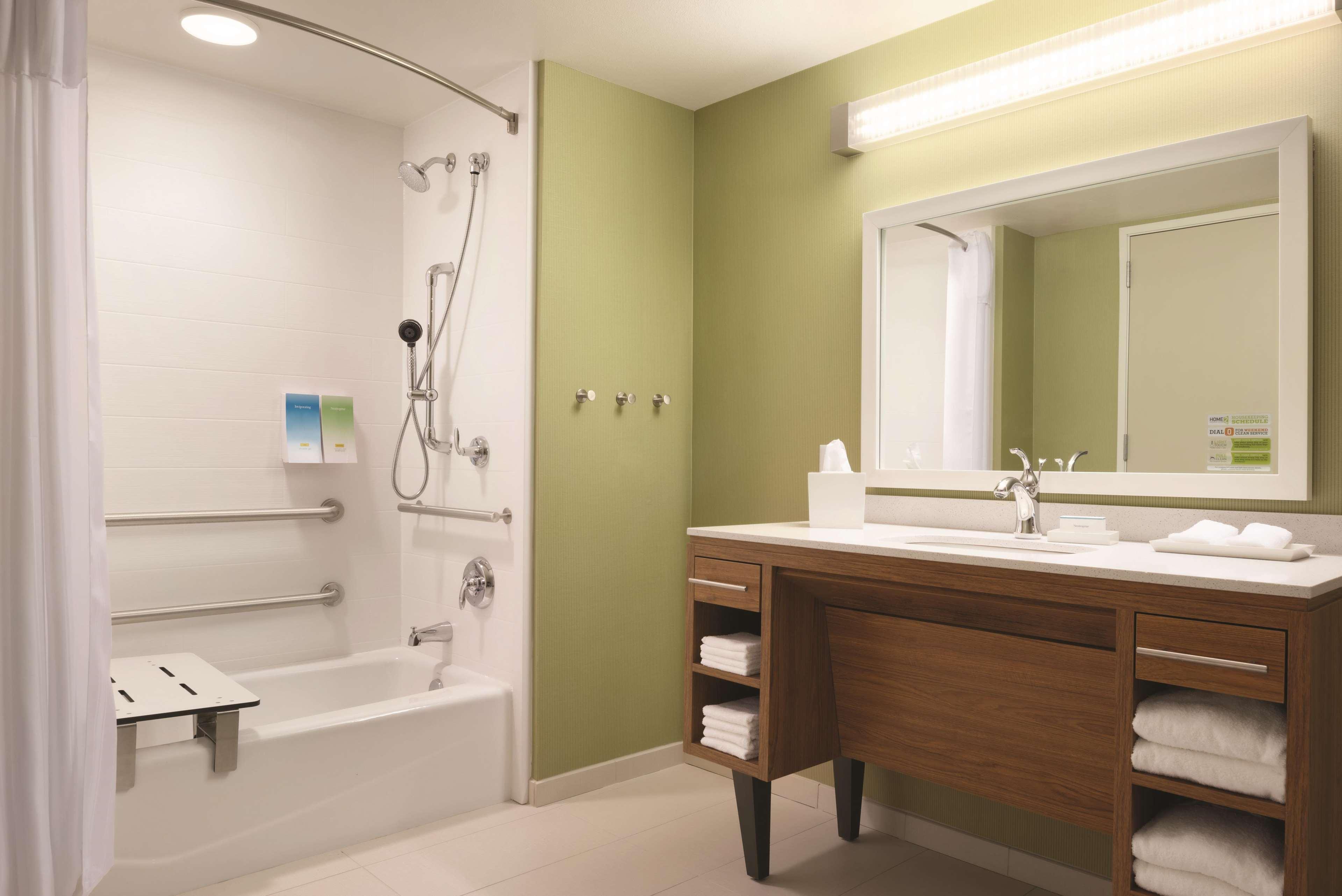 Home2 Suites By Hilton Iowa City Coralville Esterno foto
