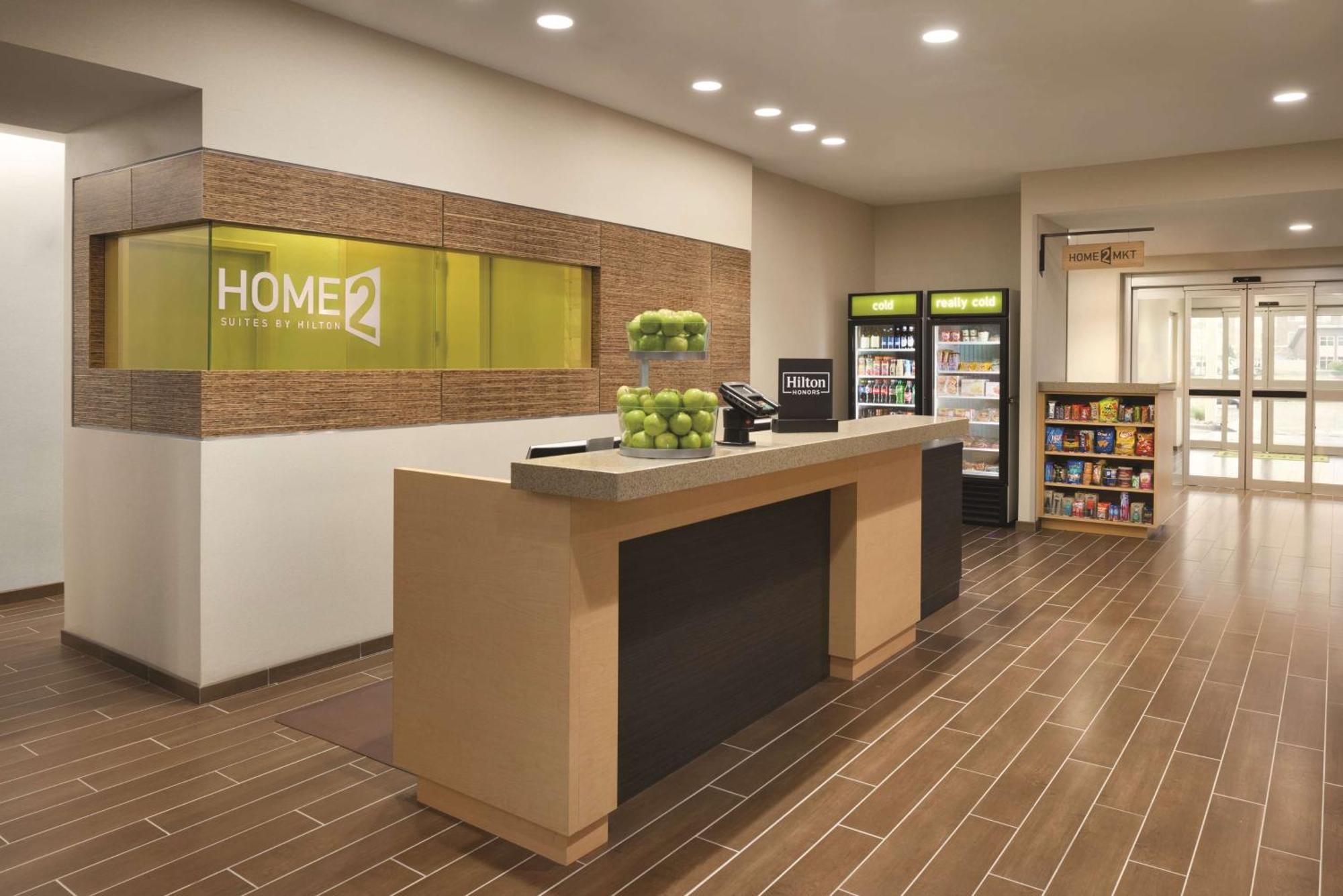 Home2 Suites By Hilton Iowa City Coralville Esterno foto