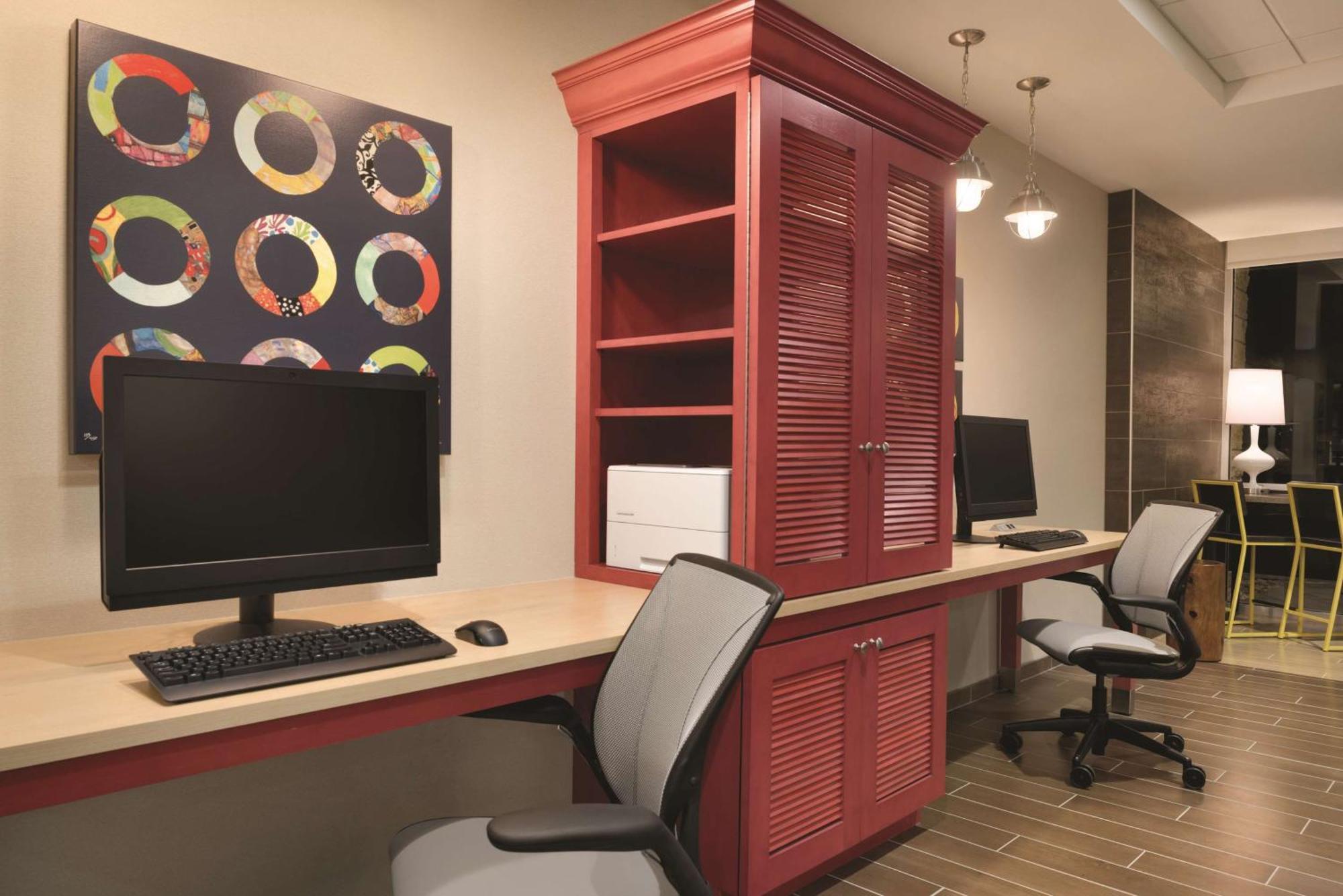 Home2 Suites By Hilton Iowa City Coralville Esterno foto