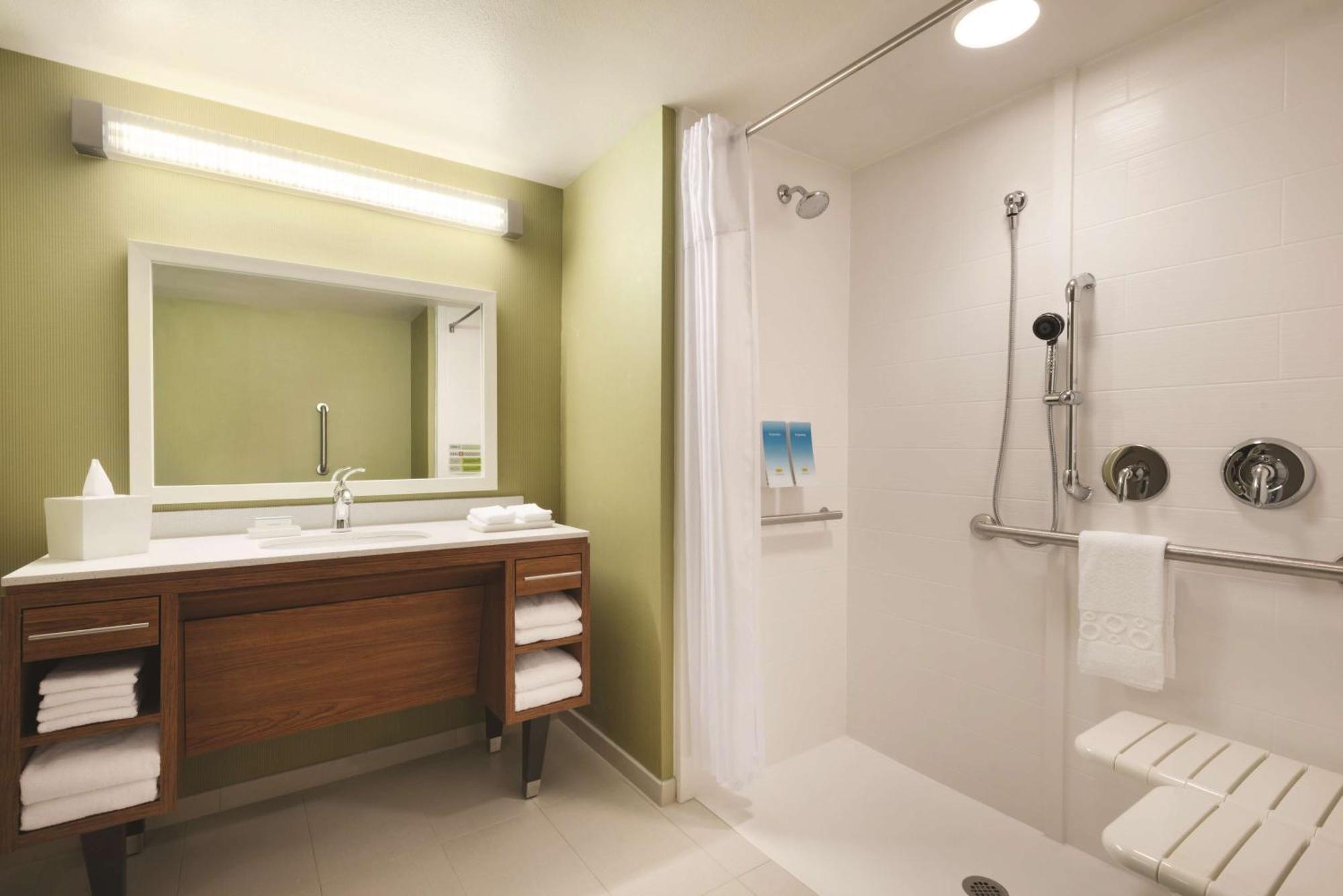 Home2 Suites By Hilton Iowa City Coralville Esterno foto